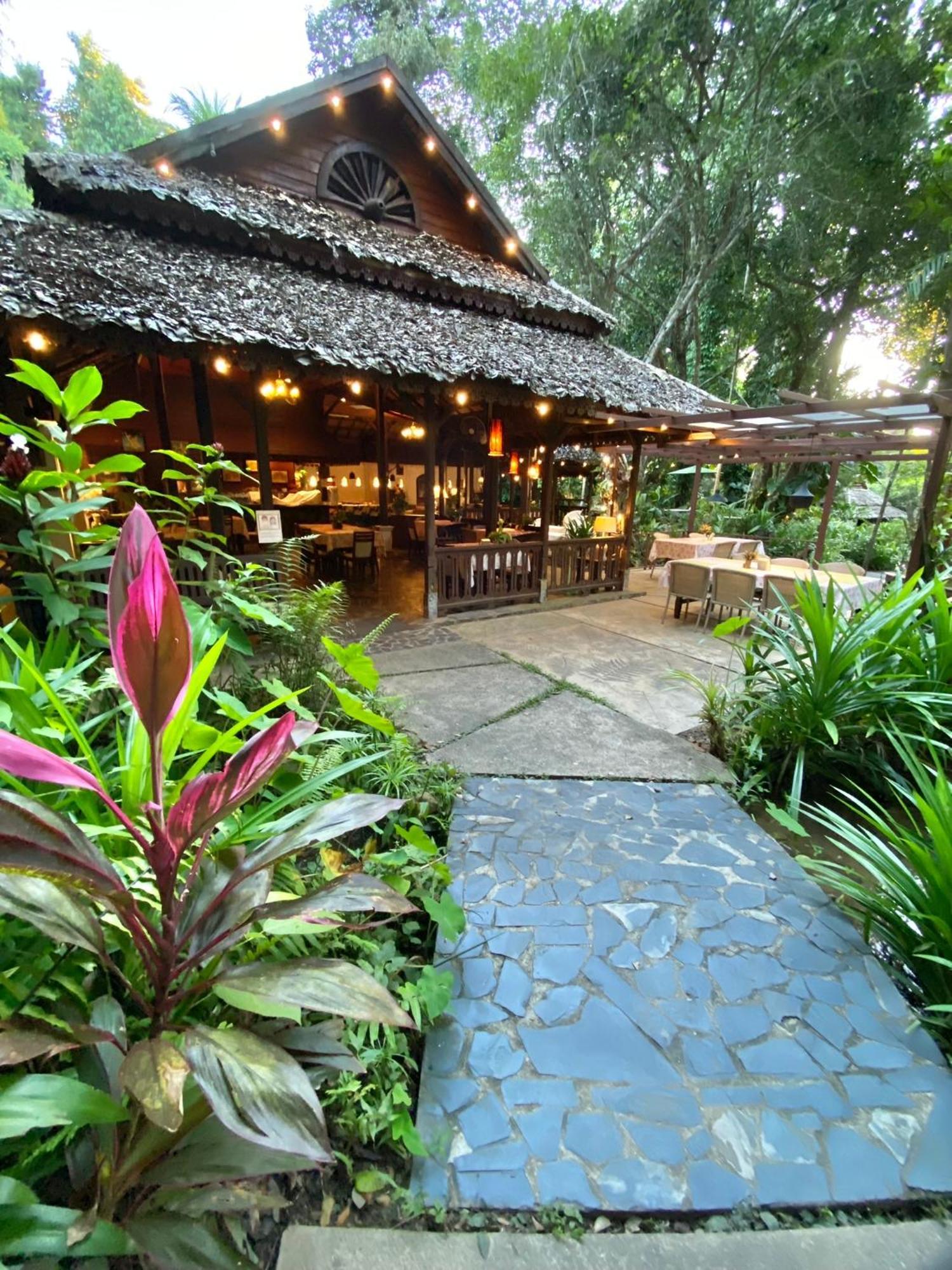 Fern Resort Mae Hong Son Exterior foto